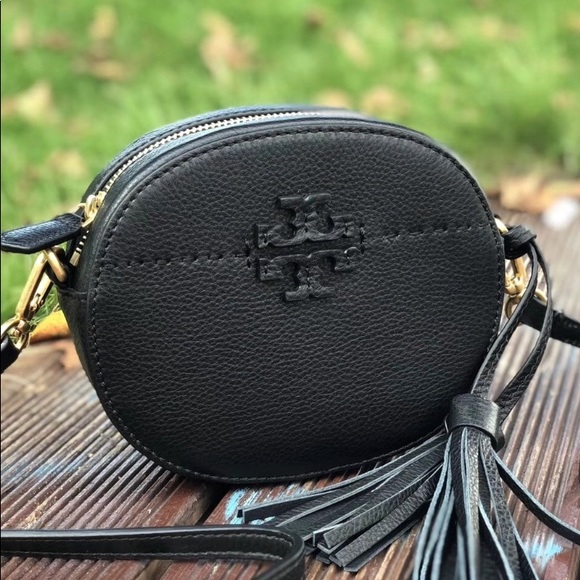 Tory Burch Handbags - ⛔️SOLD⛔️Authentic Tory Burch Pebbled leather Crosb